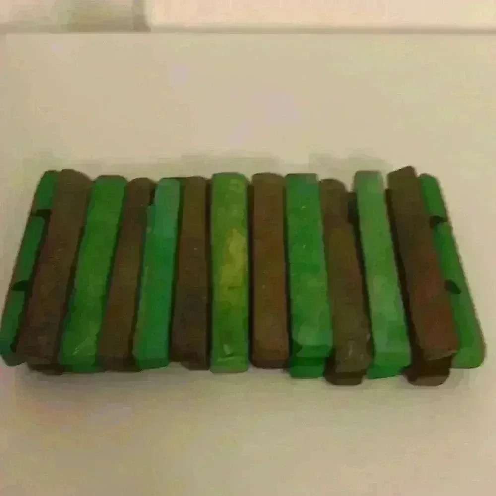 🐳 Green and Brown Wooden Striped Stretch Bracelet - Picture 6 of 15